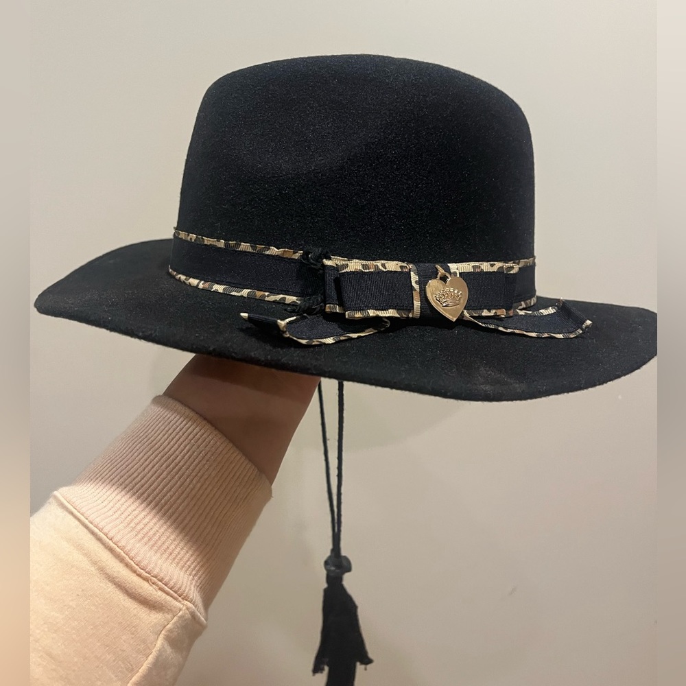 Juicy couture cowboy hat